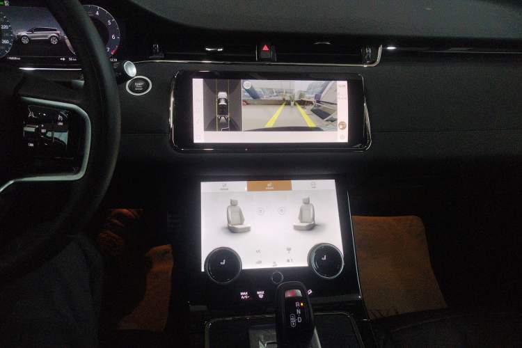 Used Land Rover Range Rover Evoque 2023 Aurora L 249 PS Collins Antique Bronze Special Edition
