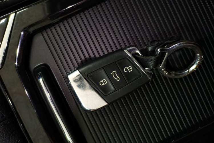 Used Volkswagen Passat 2021 330TSI Luxury Edition
