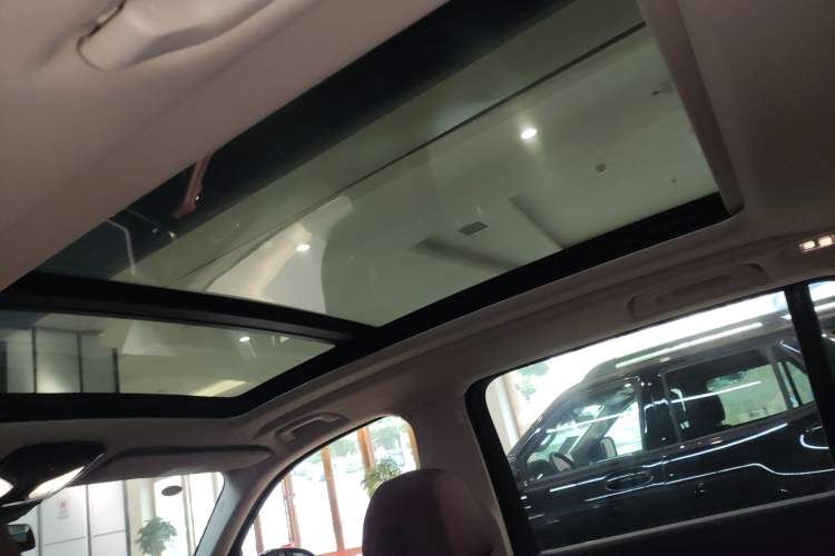 Used BMW X5 2023 xDrive 30Li Luxury M Sport Night Edition Package
