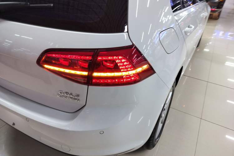 Used Volkswagen Golf 2016 230TSI Automatic Comfort Version