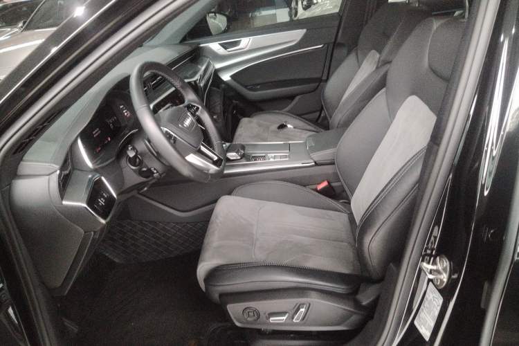 Used Audi A6L 2024 40 TFSI Luxury Dynamic Edition
