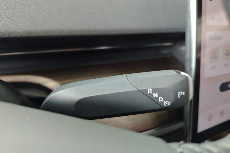 Used  A07 2024 Pure Electric "True Fragrance" Edition 515 Prestige Model
