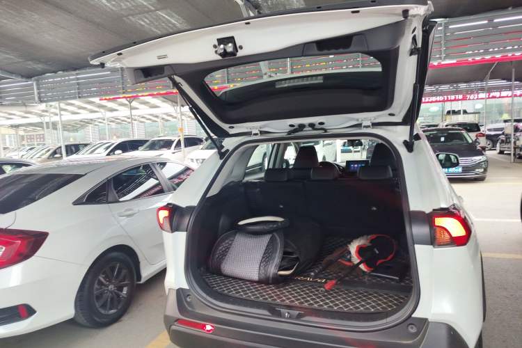 Used Toyota RAV4 2022 2.0L CVT Two-Wheel Drive Urban Edition