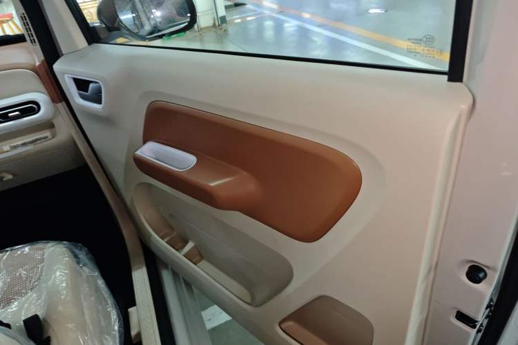 Used Wuling Hongguang MINIEV 2024 3rd Generation 215km Youth Edition