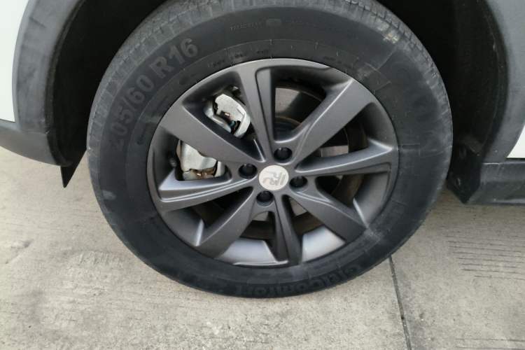 Used BYD Yuan New Energy 2018 EV360 Smart Connect Cool Edition
