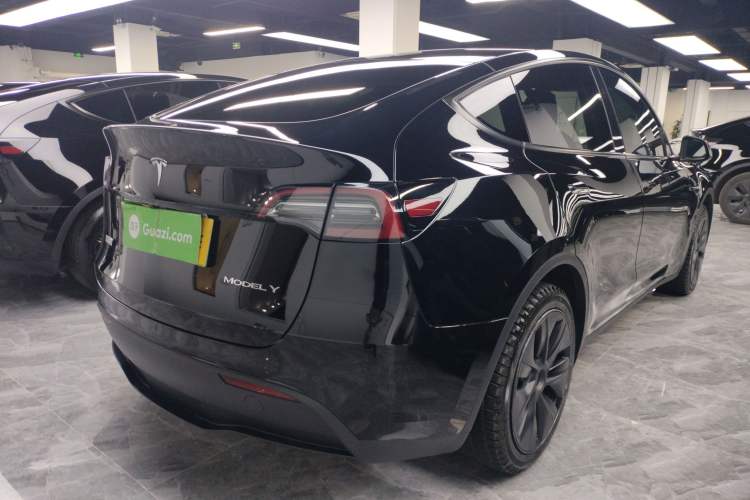 Used Tesla Model Y 2024 Rear-Wheel-Drive Version