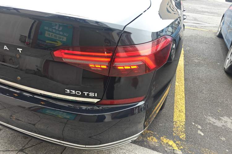 Used Volkswagen Passat 2019 330TSI Elite Edition China VI
