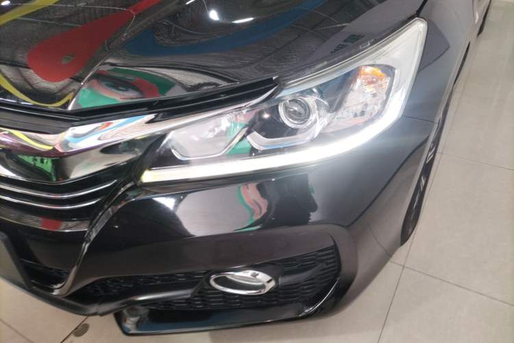 Used Honda Accord 2016 2.0L Elite Edition
