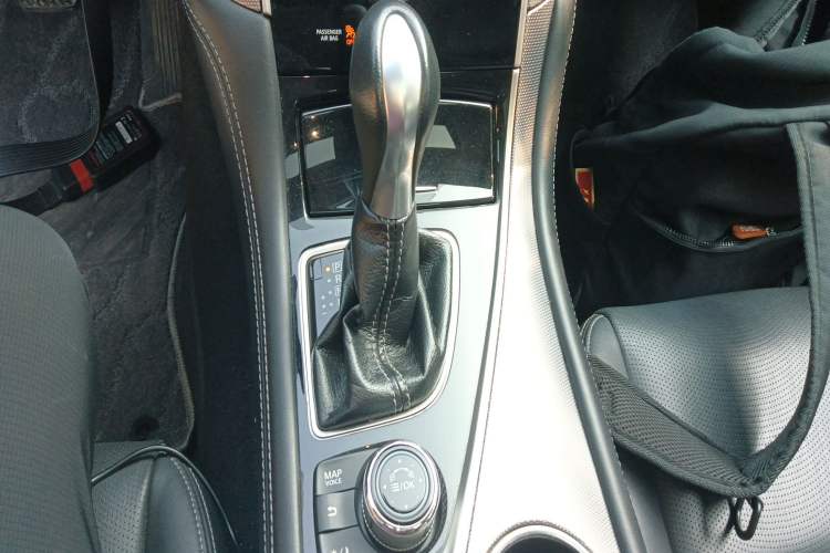 Used Infiniti Q50L 2016 2.0T Enjoyment Edition
