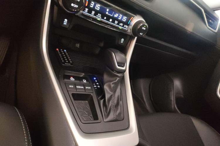 Used Toyota Wildlander 2023 2.0L CVT Two-Wheel Drive Urban Edition
