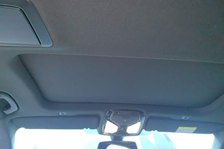 Used BMW 5 Series 2022 Restyled 530Li Leading Edition M Sport Package
