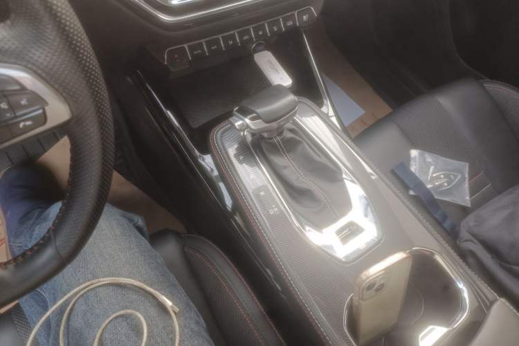 Used Oshan X5 2021 Revised Version 1.5T DCT Luxury Edition
