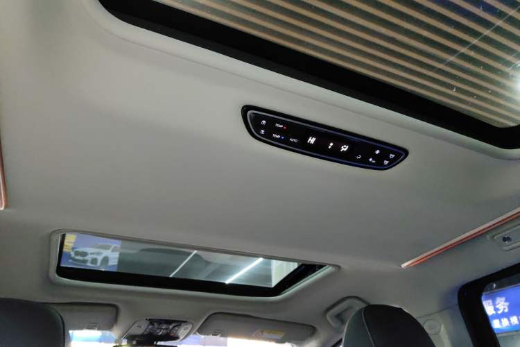 Used GAC Trumpchi M8 2023 Lingxiu Series 390T Prestige Edition
