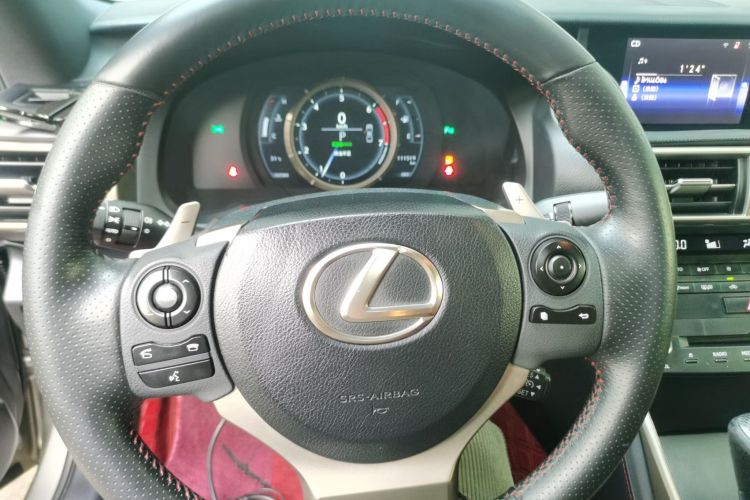 Used Lexus IS 2015 200t F SPORT