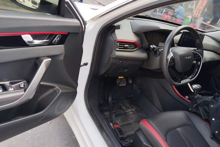 Used Dongfeng Aeolus Yixuan 2021 230T Automatic ZuiFeng Edition