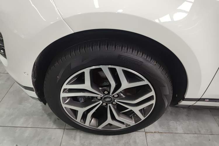 Used Land Rover Range Rover Evoque New Energy 2021 Aurora L P300e Luxury Edition
