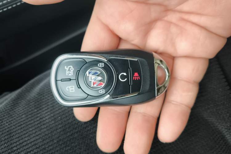 Used Buick LaCrosse 2022 552T Luxury Version
