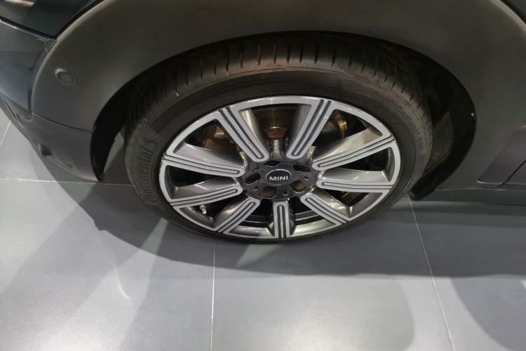 Used  Clubman 2022 Facelift 1.5T COOPER Connoisseur