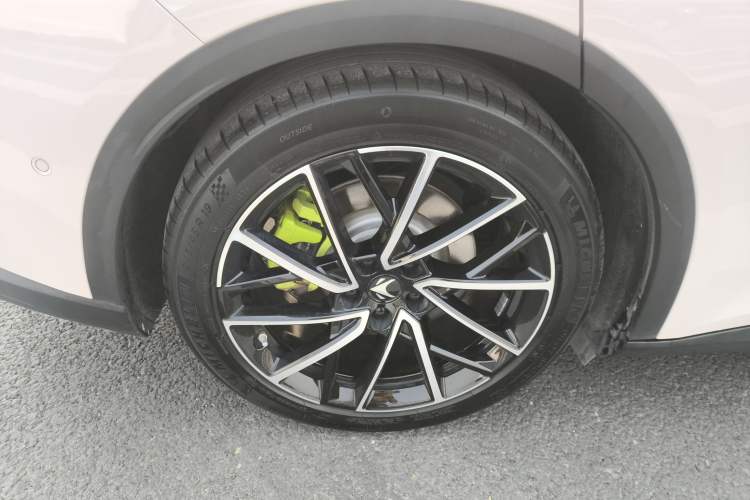 Used ARCFOX Alpha S5 2024 708MAX 200kW
