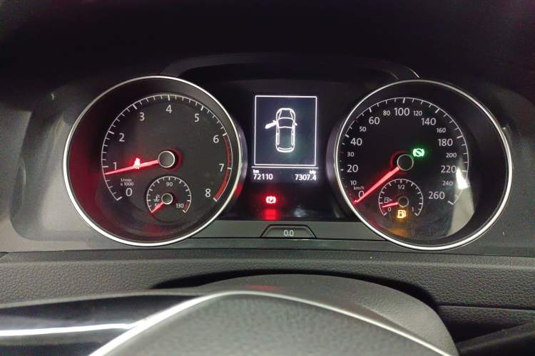 Used Volkswagen Golf 2017 230TSI Automatic Comfort Edition – Celebrating Milestone of One Million Units
