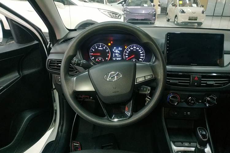 Used Hyundai Celesta 2018 1.6L Automatic GL Enjoyment Edition China VI compliant
