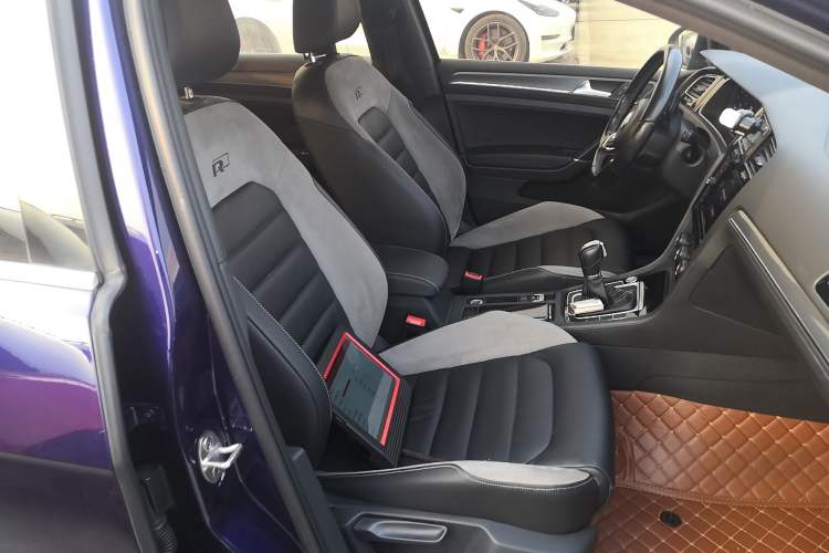 Used Volkswagen Golf 2019 280TSI DSG R-Line China VI Standard
