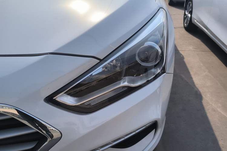 Used Hyundai Mistra 2019 1.8L Automatic Smart GLS Commemorative Model China VI Standard
