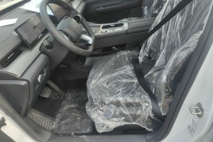 Used Chery Fengyun T8 2025 1.5T 130 km Comfort Edition 7-Seater
