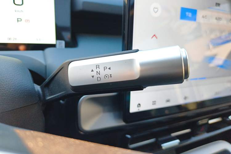 Used AION Y 2023 Younger Star Edition
