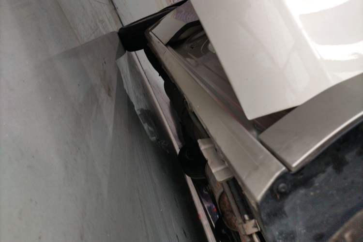 Used Buick GL8 2018 ES 28T Comfort Model China VI Standard
