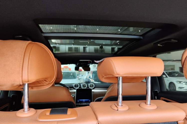 Used Mercedes-Benz GLC 2023 GLC 300 L 4MATIC Dynamic 7-Seater