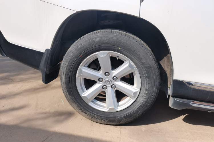 Used Toyota Highlander 2012 2.7L 2WD 5-Seater Elite Edition
