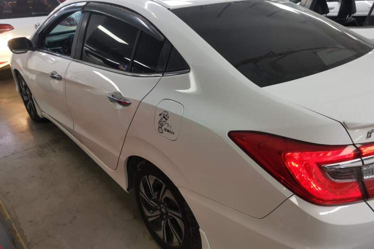 Used Honda Crider 2016 1.8L CVT Luxury Edition
