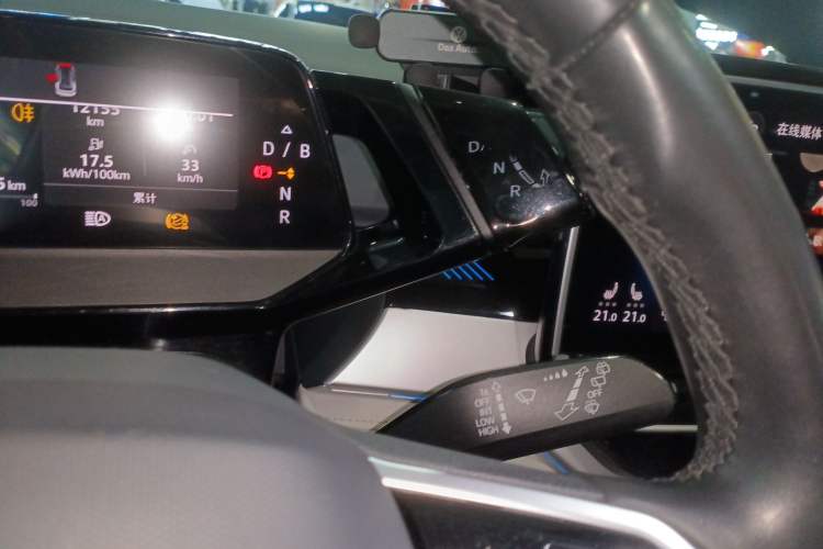 Used Volkswagen ID.6 CROZZ 2022 Long-Range PRO Edition
