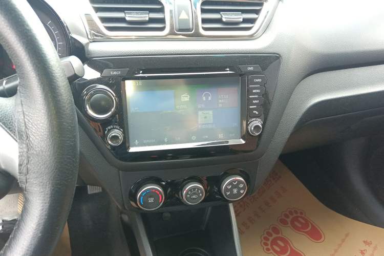 Used Kia K2 2015 Sedan 1.4L MT GLS