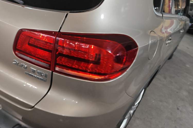 Used Volkswagen Tiguan 2015 2.0 TSI Comfort Edition