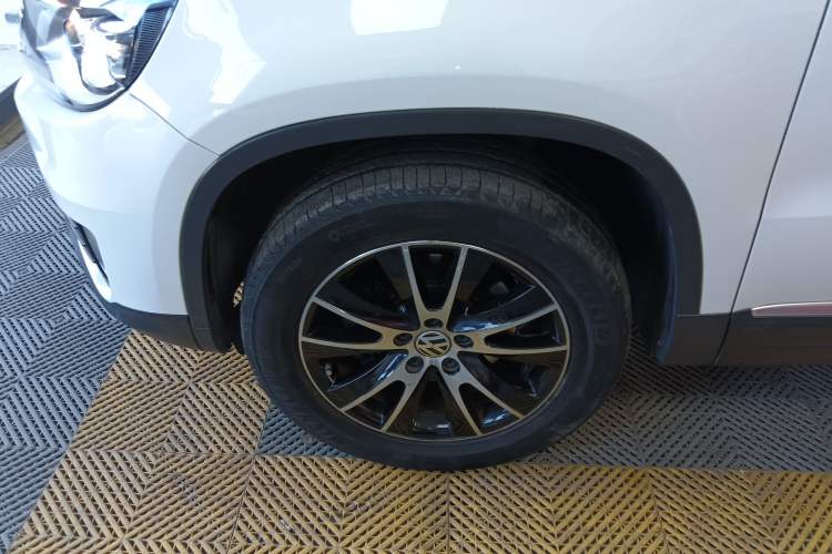 Used Volkswagen Tiguan 2013 1.8TSI Automatic Two-Wheel Drive Luxury Model
