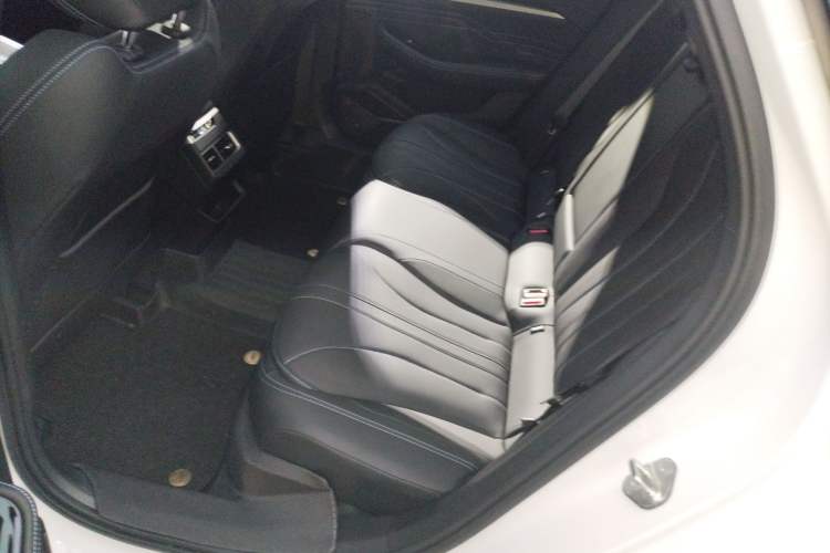 Used Geely Auto Preface 2025 Dongfang Yao 1.5TD Kunlun Edition