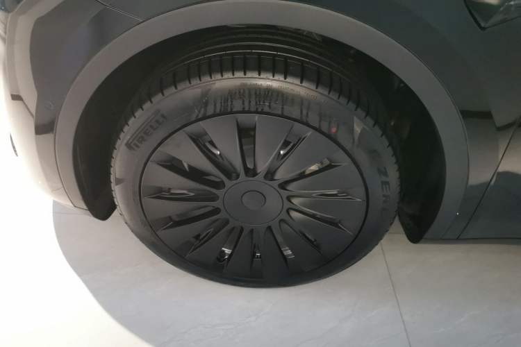 Used Tesla Model Y 2022 Rear-Wheel-Drive Version

