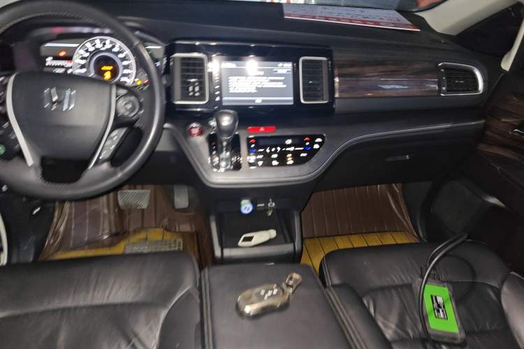 Used Honda Elysion 2016 2.4L Luxury Edition
