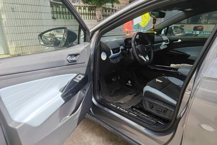 Used Volkswagen ID.4 X 2021 Pro Smart Long-Range Edition
