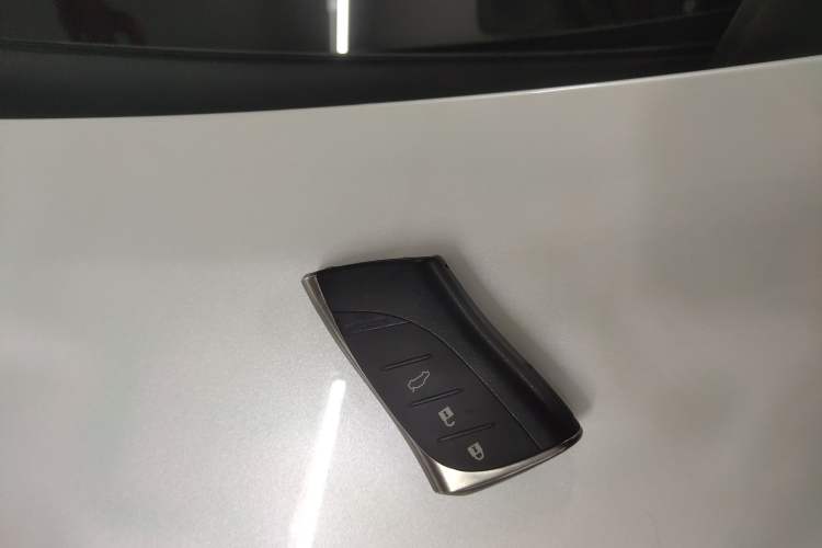 Used Lexus ES 2025 200 Premium Edition