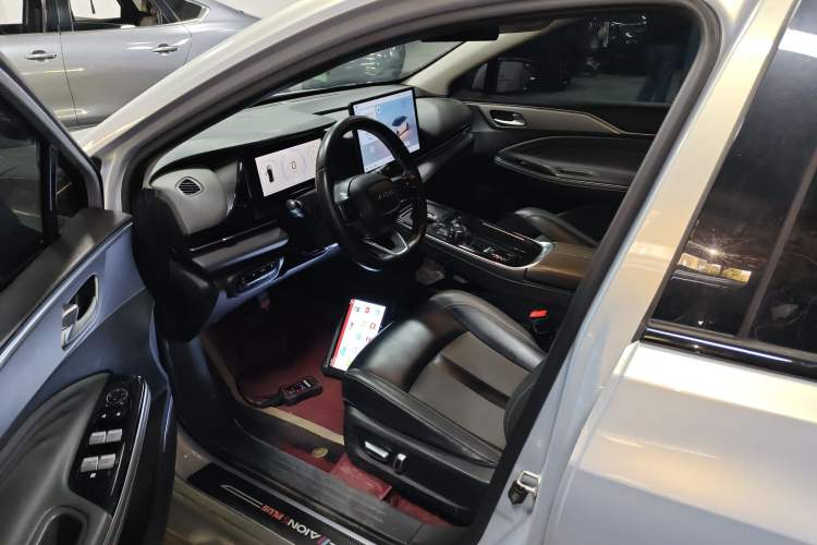 Used AION S Plus 2023 70 Enjoyment Edition Ternary Lithium
