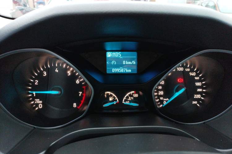 Used Ford Focus 2018 Sedan Classic 1.6L Automatic Trendy SmartDrive Edition