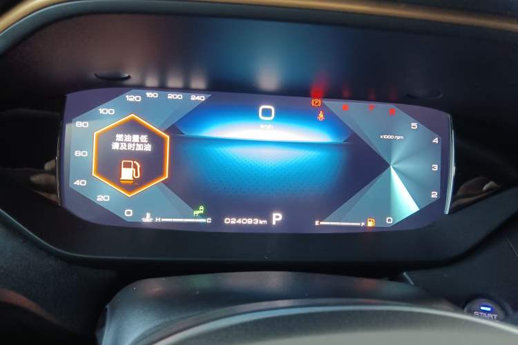 Used Dongfeng Aeolus Yixuan MAX 2021 1.5T Nightbreak Dawn Edition
