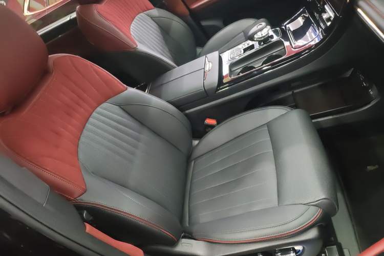 Used GAC Trumpchi M8 2023 Zongshi Series 400T Flagship Edition
