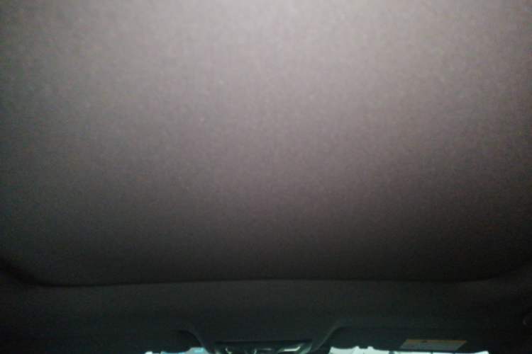 Used Changan UNI-V 2024 1.5T High-Energy Version
