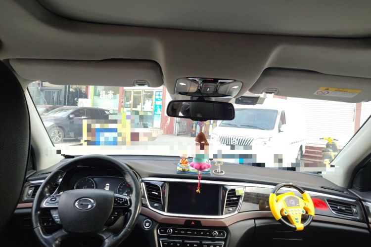 Used GAC Trumpchi GS8 2017 320T Two-Wheel Drive Luxury Smart Connectivity Version (7 Seats)
