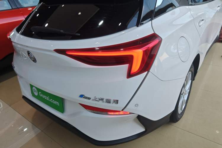 Used Buick Velite 6 2020 Plug-in Hybrid Connected Fashion Model
