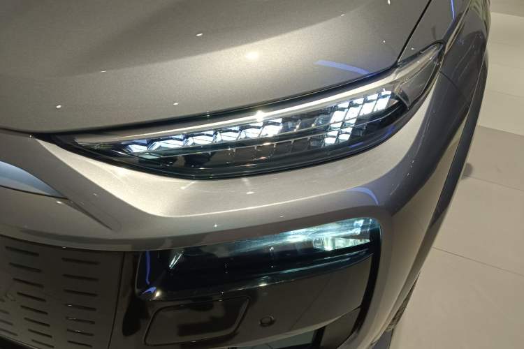 Used Audi Q6L e-tron 2026 First Launch Navigation Edition
